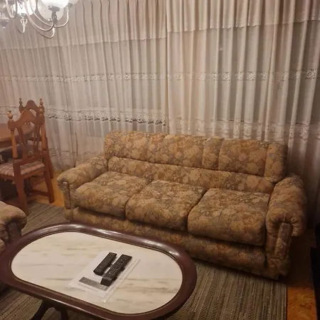 Muy Amplio, Con Wifi Y A 12 Minutos Del Centro Lejlighed