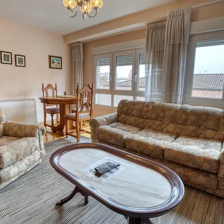 Muy Amplio, Con Wifi Y A 12 Minutos Del Centro *